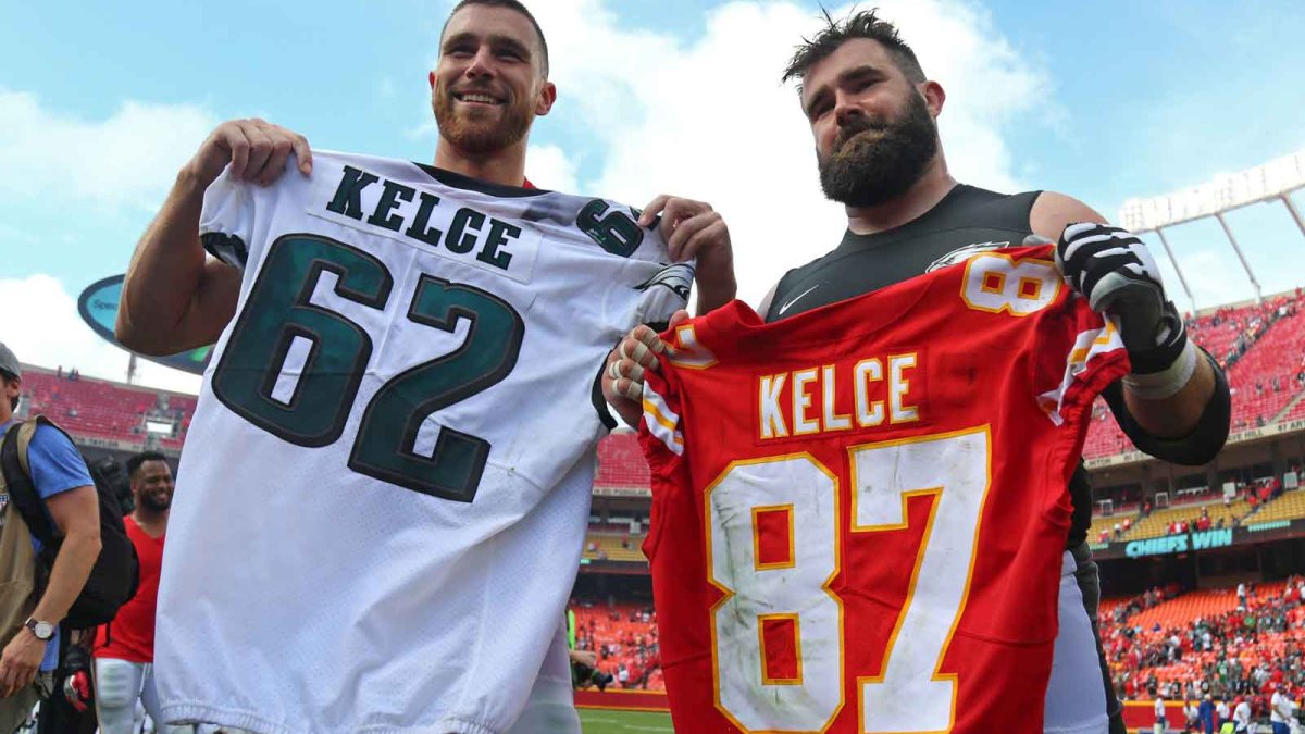 Travis Kelce vs. Jason Kelce: NFL Brothers Will Make Super Bowl History ...
