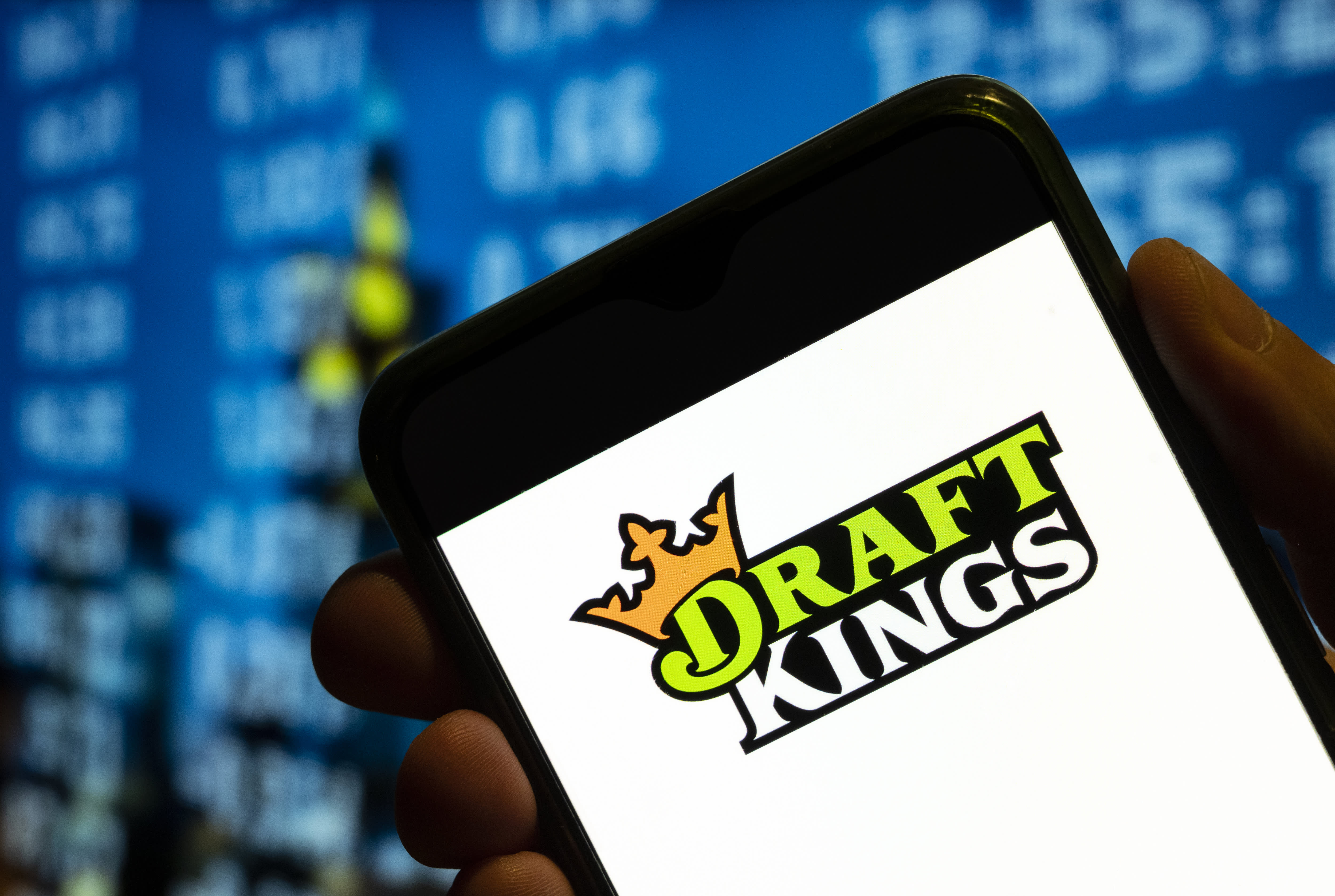 DraftKings apologizes for offering ‘Never Forget' parlay on 9/11