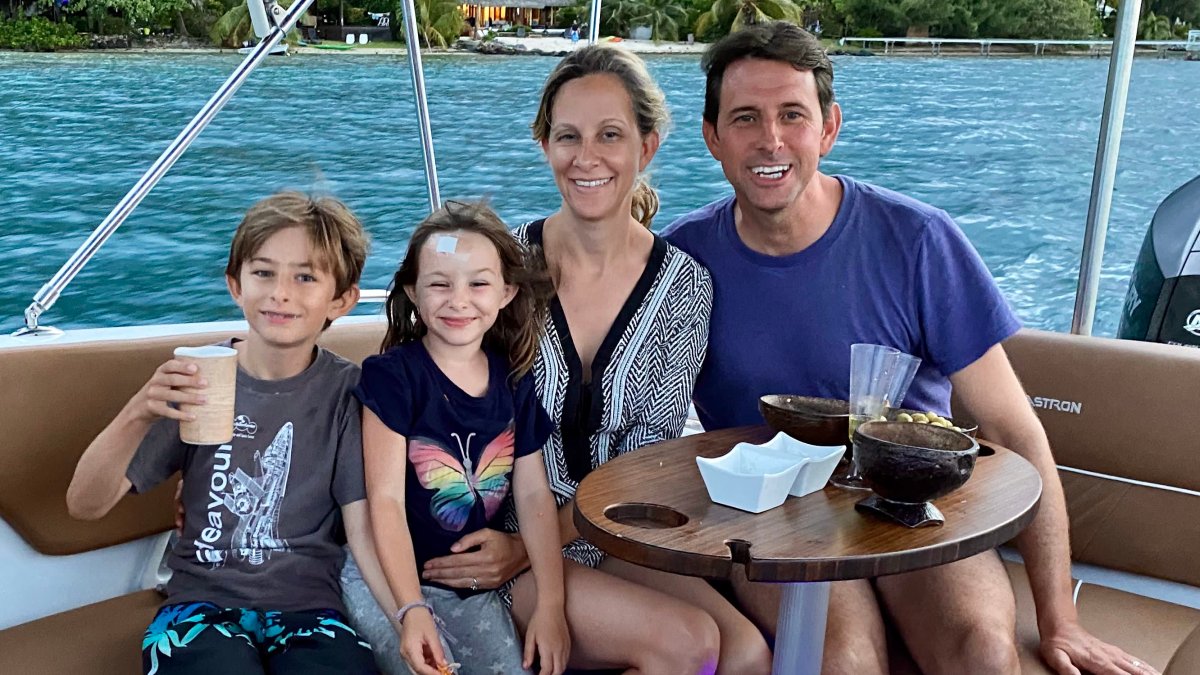 Being a Digital Nomad Isn't Just for Singles. Here's How Families Make It Work - Vimarsana News