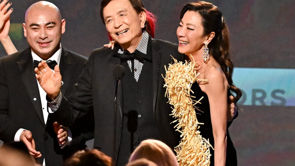 Why 94-Year-Old 'Everything Everywhere All at Once' Star James Hong Says He's Not Close to Retiring – NBC 5 Dallas-Fort Worth - Vimarsana News