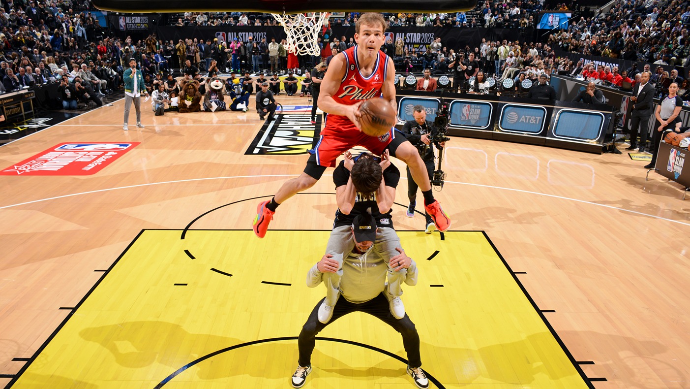 Sixers Mac McClung Wins NBA Slam Dunk Contest With Electrifying   MacMcClung Dunk Contest Getty Images 