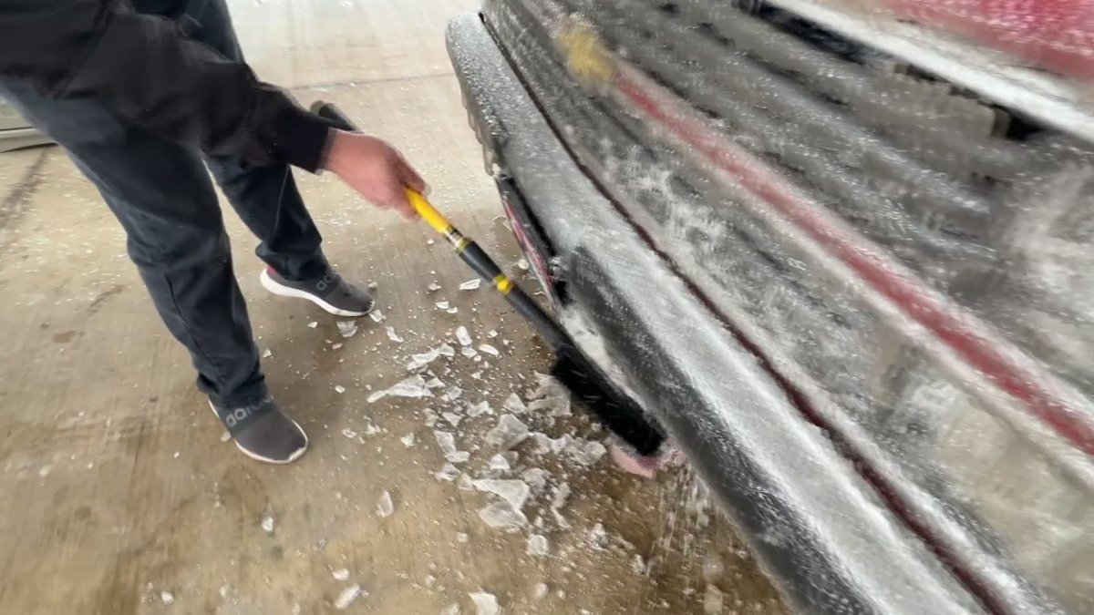 Fort Worth Drivers Face Third Day of Icy Roads – NBC 5 Dallas-Fort Worth