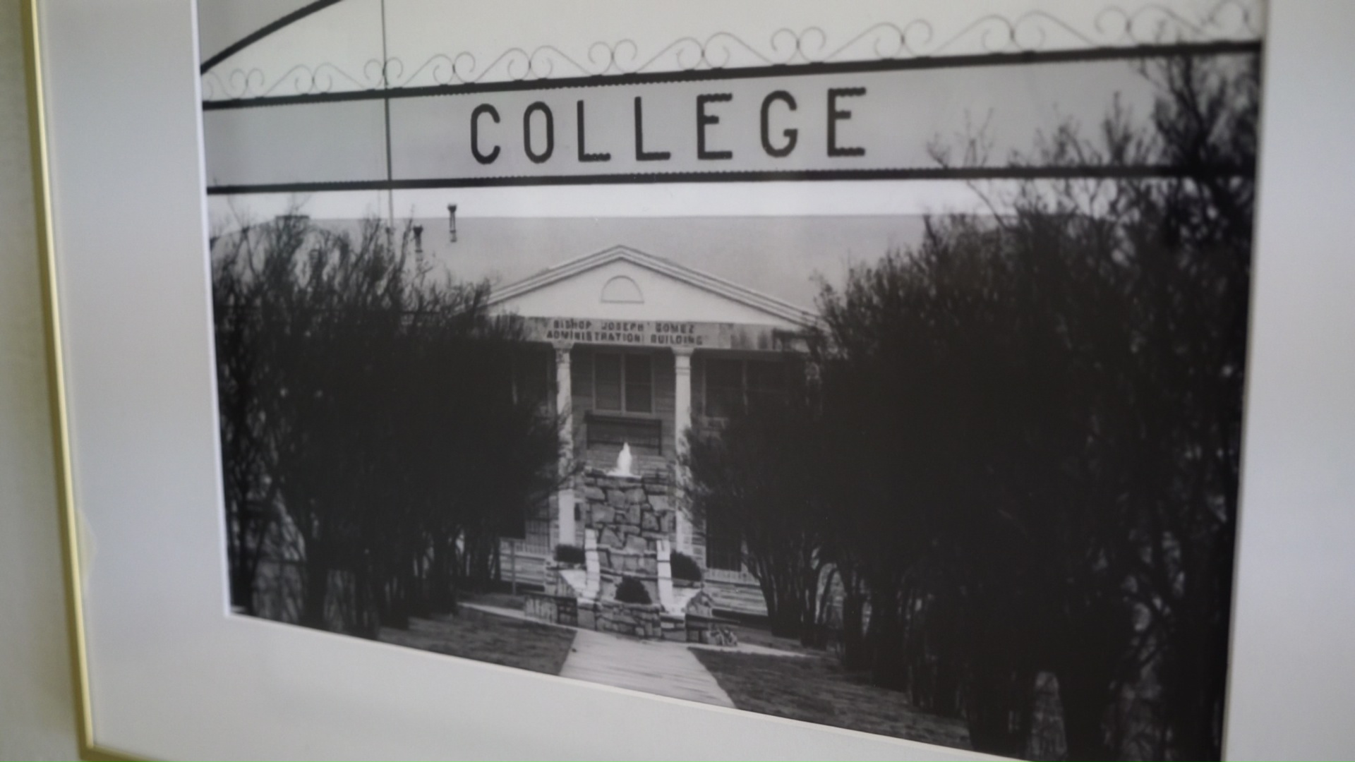 Universidad histórica celebra el espacio para ex alumnos – NBC 5 Dallas-Fort Worth