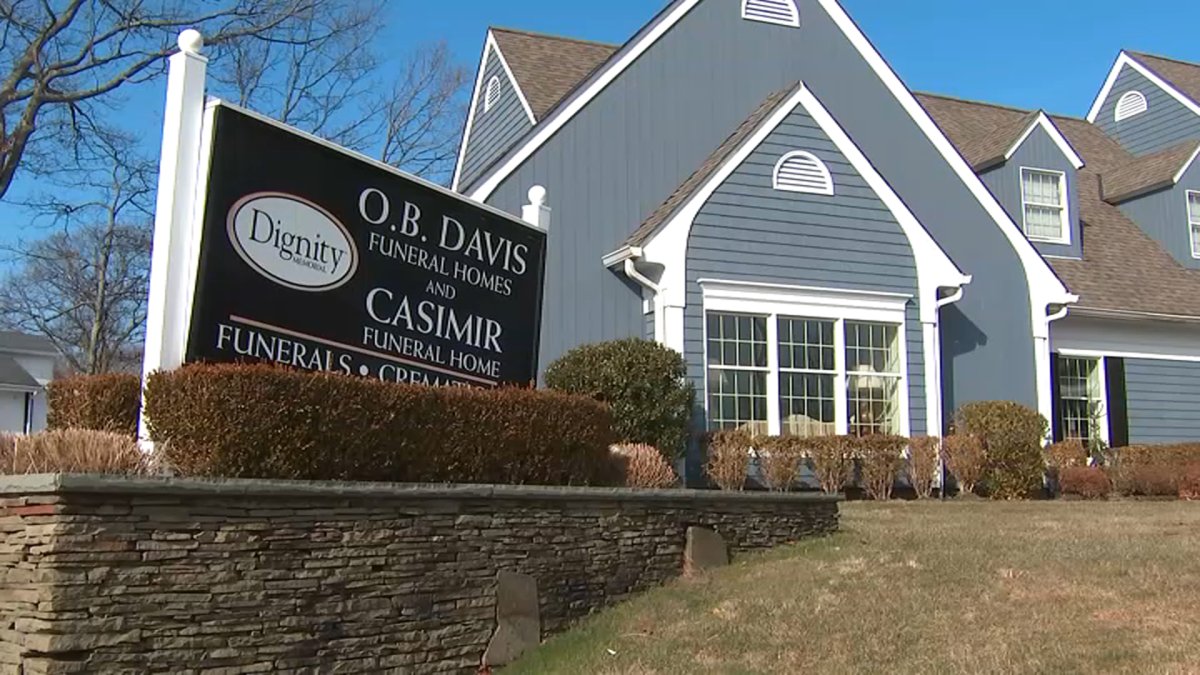 Woman Starts Breathing at Funeral Home on Long Island NBC 5 Dallas
