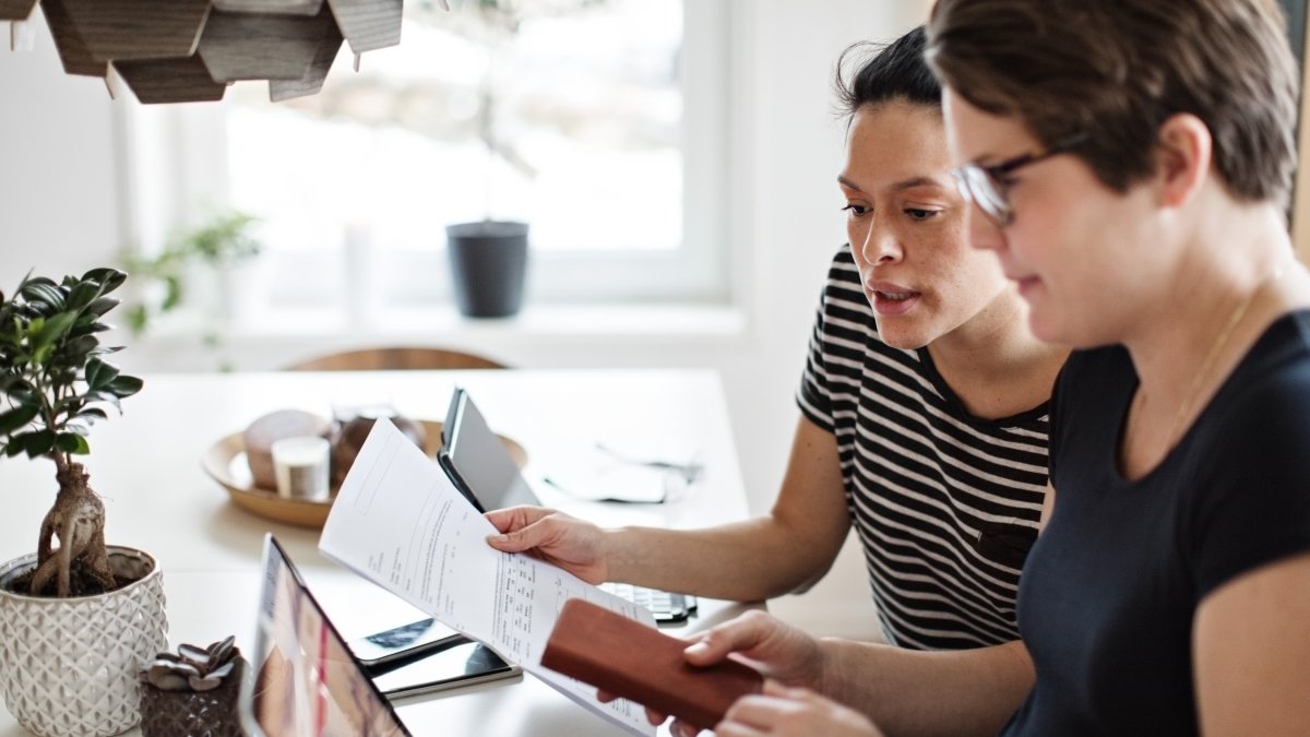Don't Believe These 5 Tax Myths. Here's What You Need to Know Before You File This Year's Return - Vimarsana News