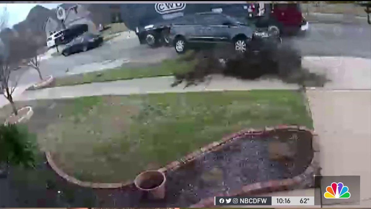 Video Shows Garbage Truck Crashing Into Parked Minivan in Collin County ...
