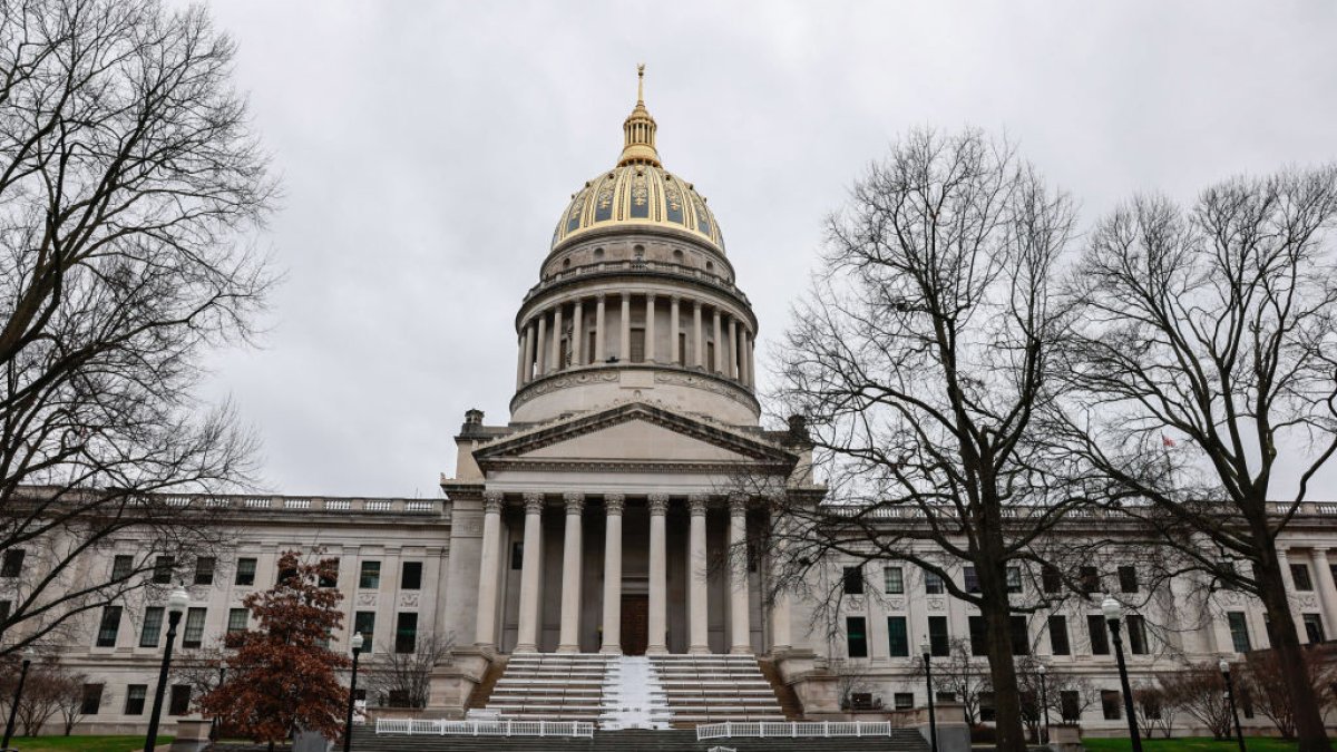 West Virginia Pushes Forward Bill Banning Marriage Under Age 16