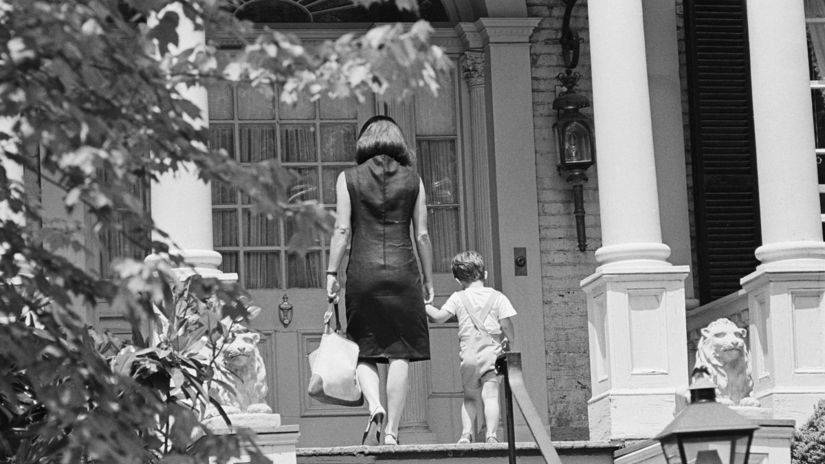 Jackie Kennedy’s Former DC Mansion Listed for $26.5M