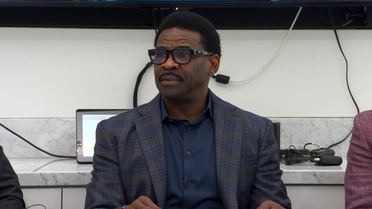 Michael Irvin Rebukes Misconduct Allegation: ‘I Know I Didn’t Do Anything Wrong’