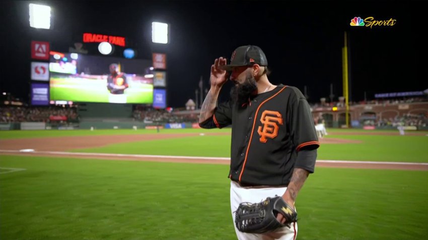 Bruce Bochy returns to Oracle Park to warm welcome guiding Texas Rangers