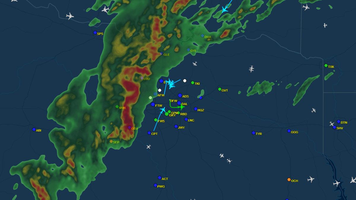 Flights delayed at North Texas airports amid bad weather – NBC 5 Dallas-Fort Worth