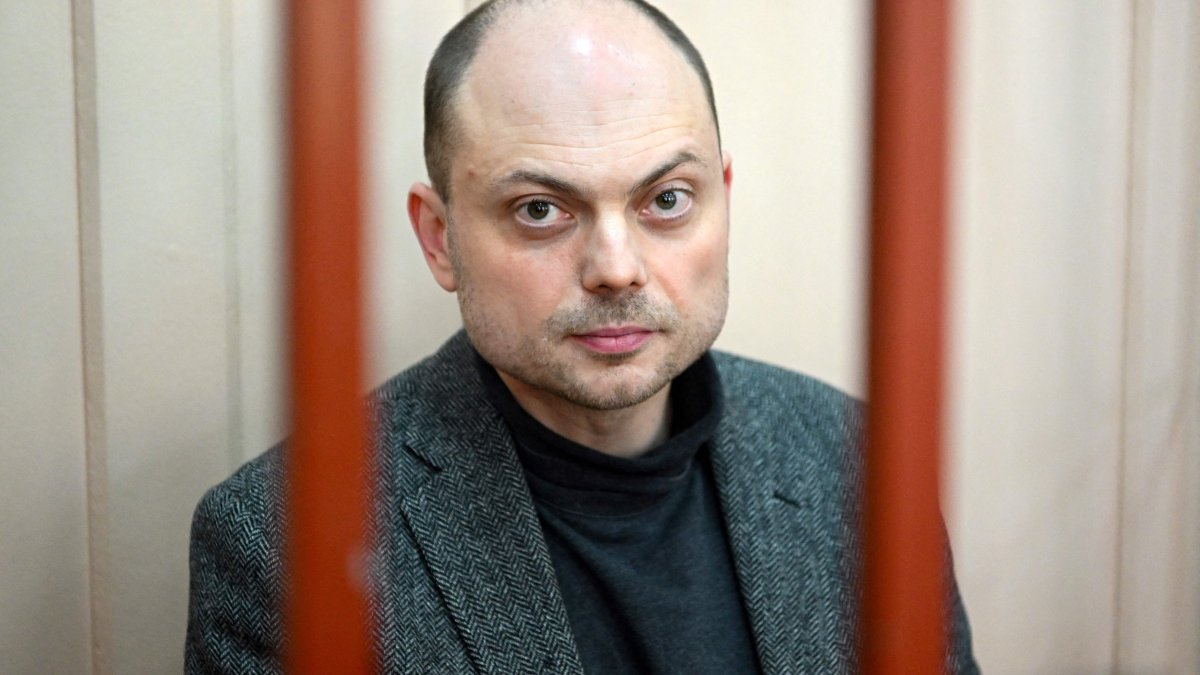 U.S. Looks to Hold Russian Forces Accountable for War Crimes; West Condemns Kremlin Critic's 25-Year Jail Sentence