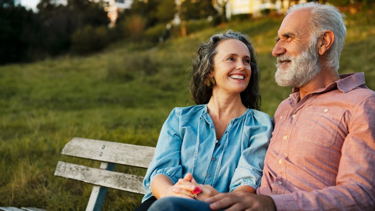 This Is the No. 1 Thing All Successful Couples Do, Love Researchers John and Julie Gottman Tell Therapist Esther Perel - Vimarsana News