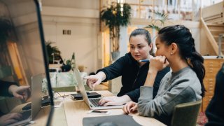 An NYC Worker Saw Her Job Title Advertised at Up to $90K More Than Her Pay—What to Do If It Happens to You