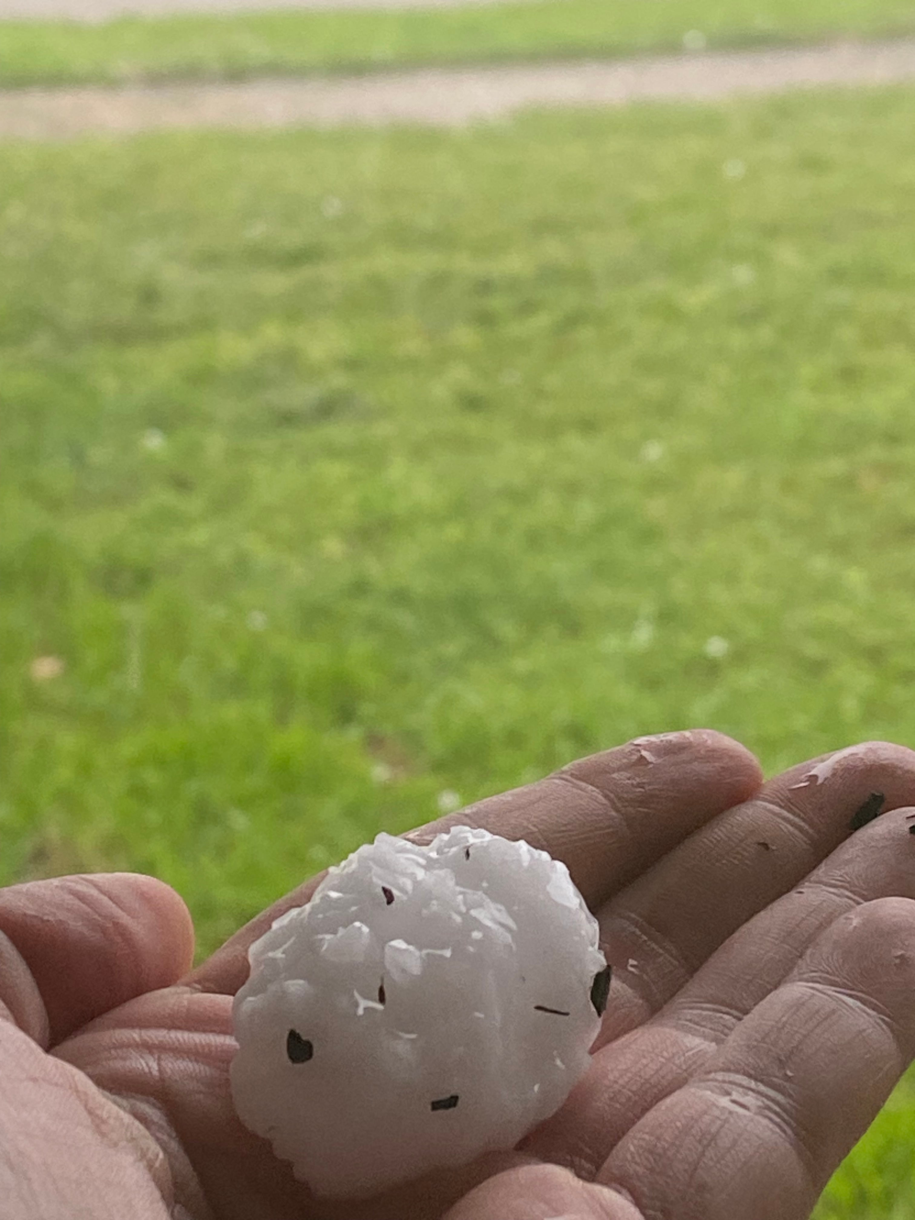 Golf ball sized hail in Haltom City on 4/2/23