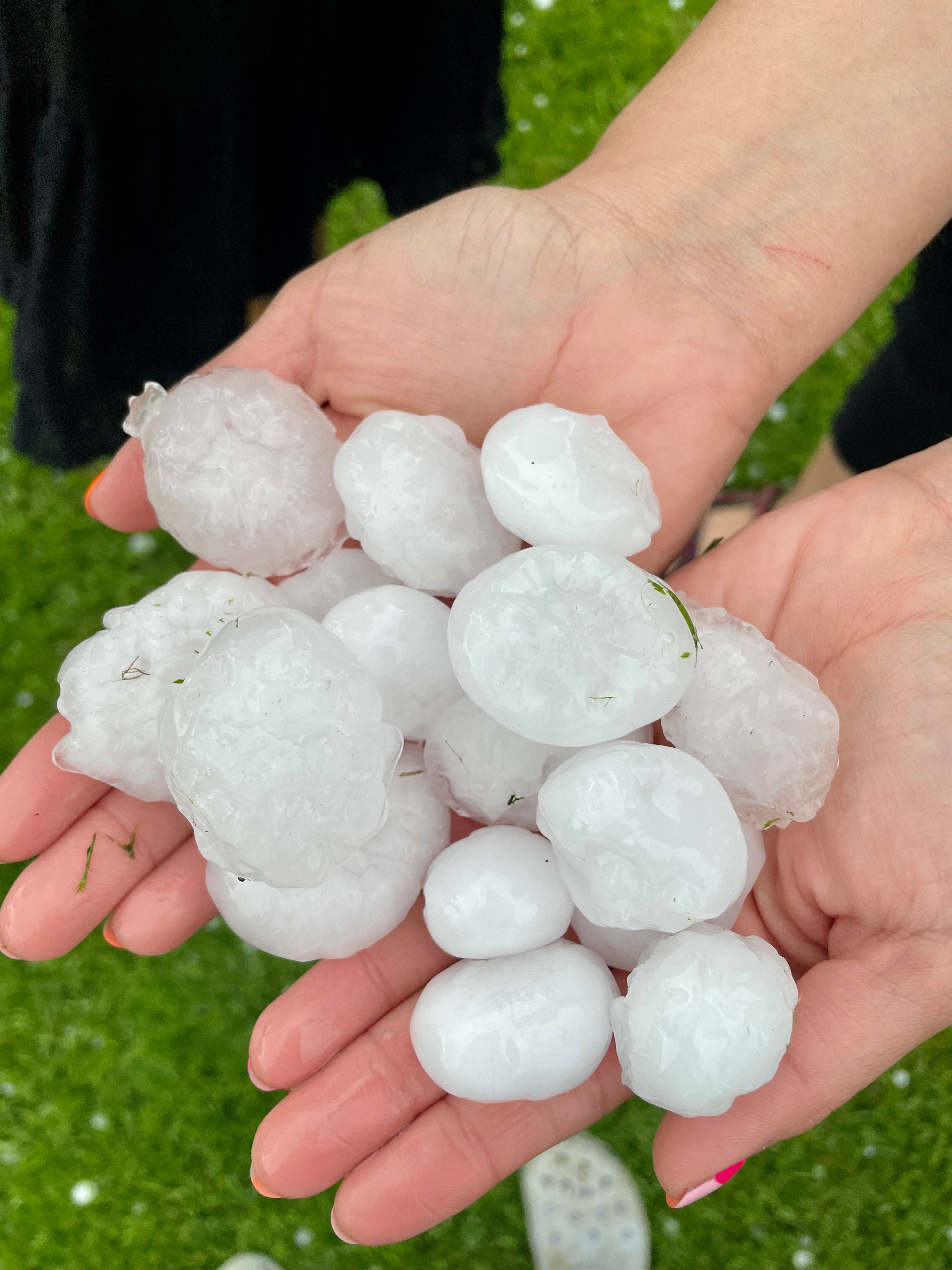 Great amount of hail in Haltom City near 121