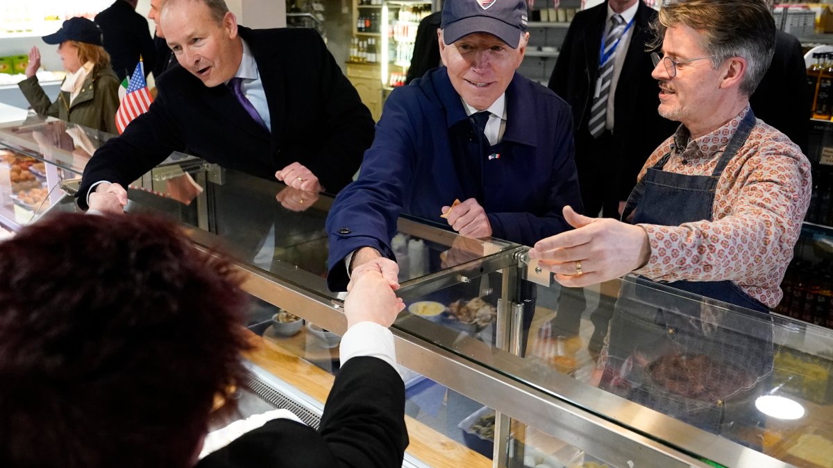 Biden Wraps Up Ireland Trip Visiting Ancestral Hometown – NBC 5 Dallas-Fort Worth - Vimarsana News