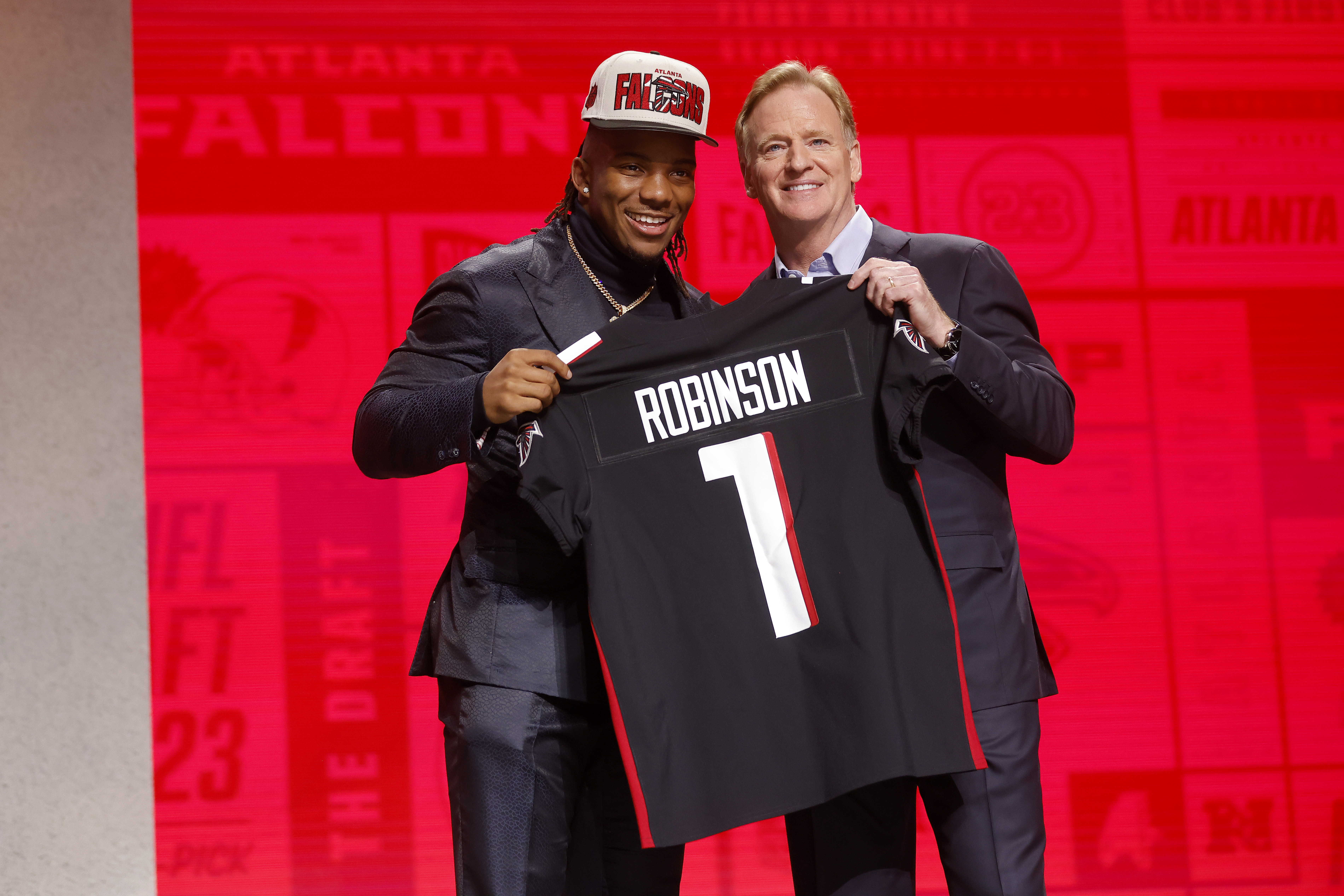 All-American RB Bijan Robinson leaving Texas for NFL - NBC Sports