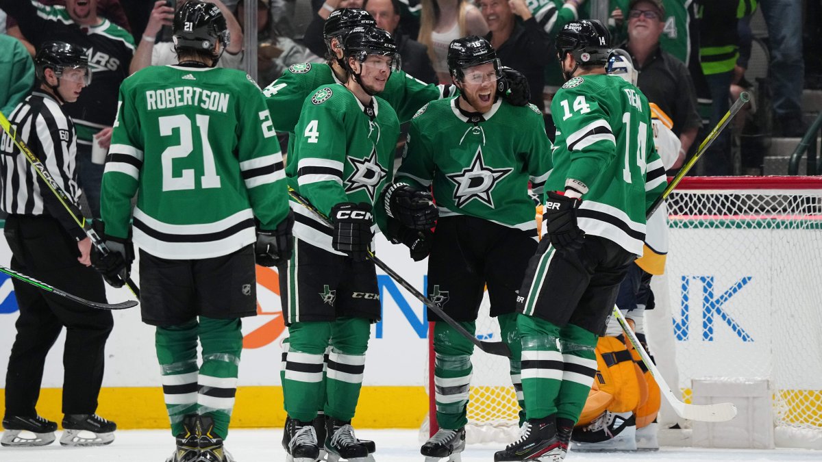 How to Watch the Wild vs. Stars Game: Streaming & TV Info - NHL Playoffs  First Round Game 4