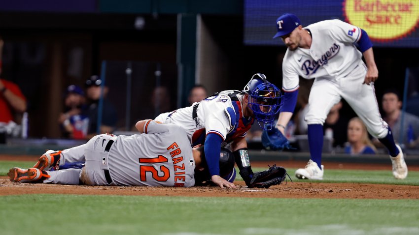 Orioles outlast Rangers 10-9 on Mullins' double in 10th