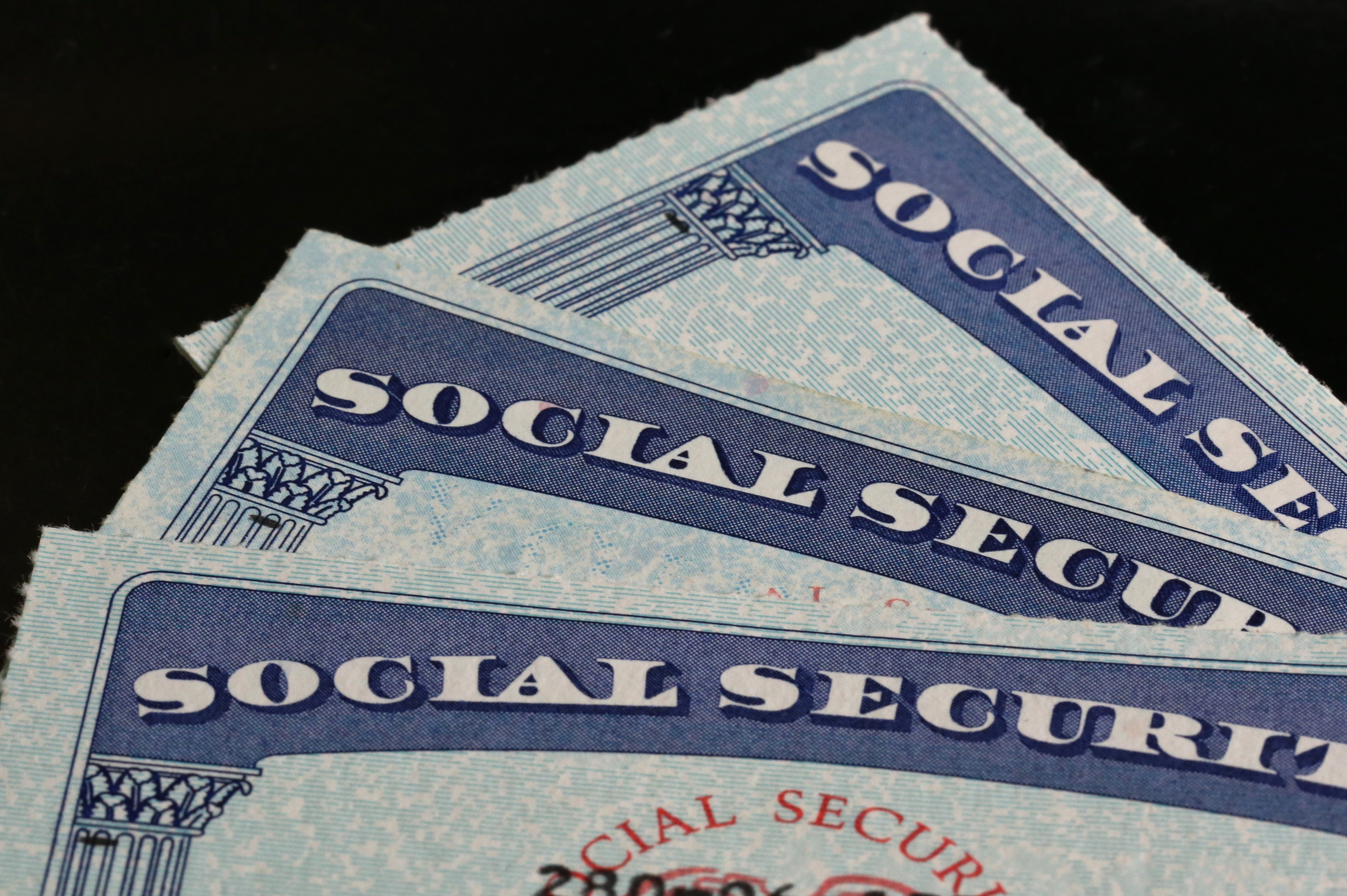 House Republican budget calls for raising the retirement age for
Social Security