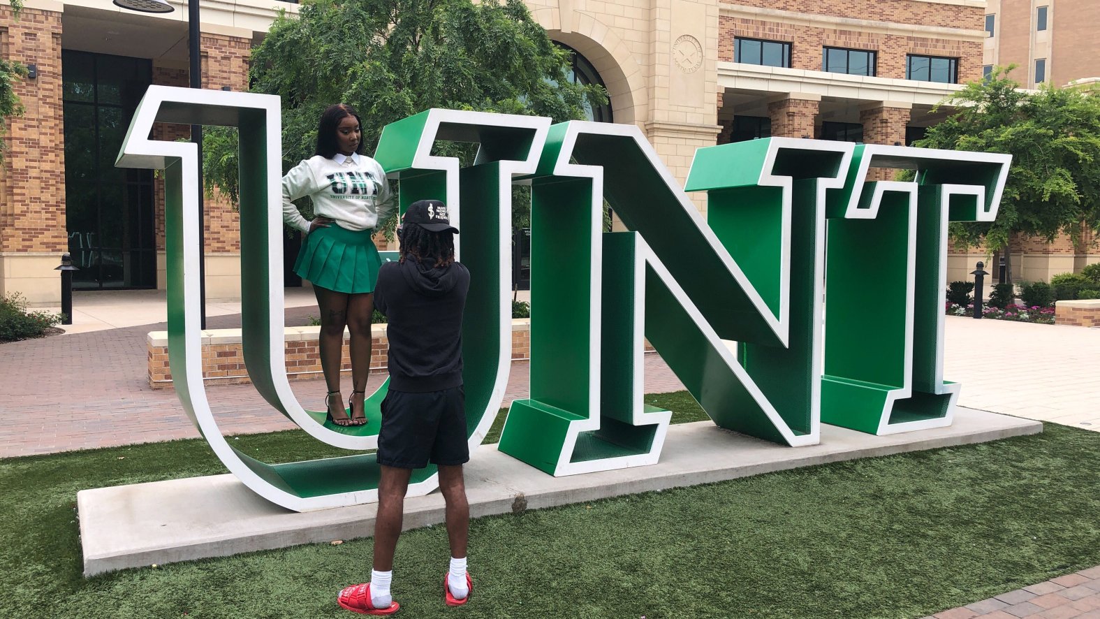 Unt Study UNT Students and Faculty Raise Concerns Over Graduation Parking for ...