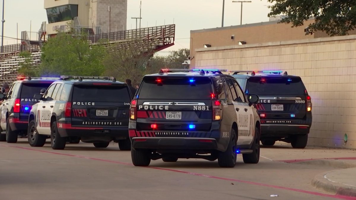 Accused Texas High School Gunman to Remain Held in Juvenile Detention Center – NBC 5 Dallas-Fort Worth - Vimarsana News