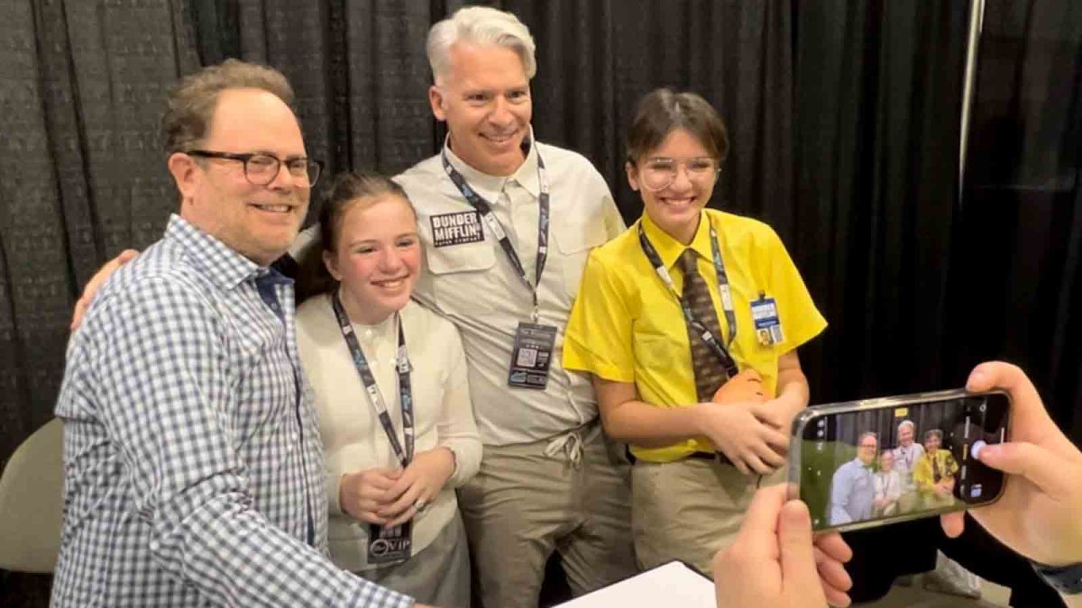 'The Office' Reunion Chicago: Fans meet Rainn Wilson, cast members – NBC 5 Dallas-Fort Worth - Vimarsana News