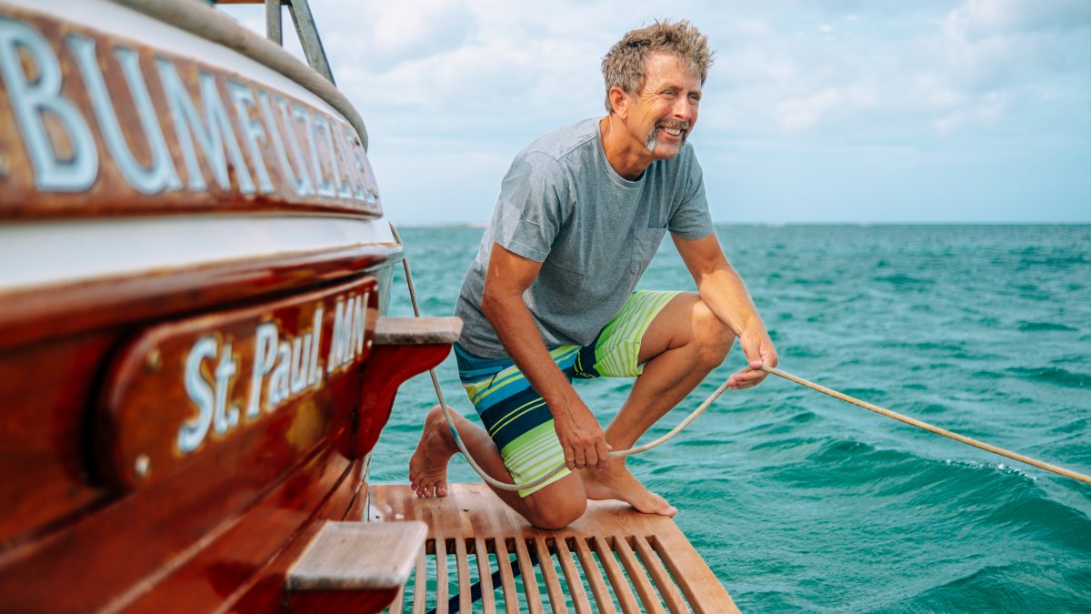 This Trader's Got the 'Perfect' Job for Full-Time Travel — and He's Teaching Others How to Do It – NBC 5 Dallas-Fort Worth - Vimarsana News
