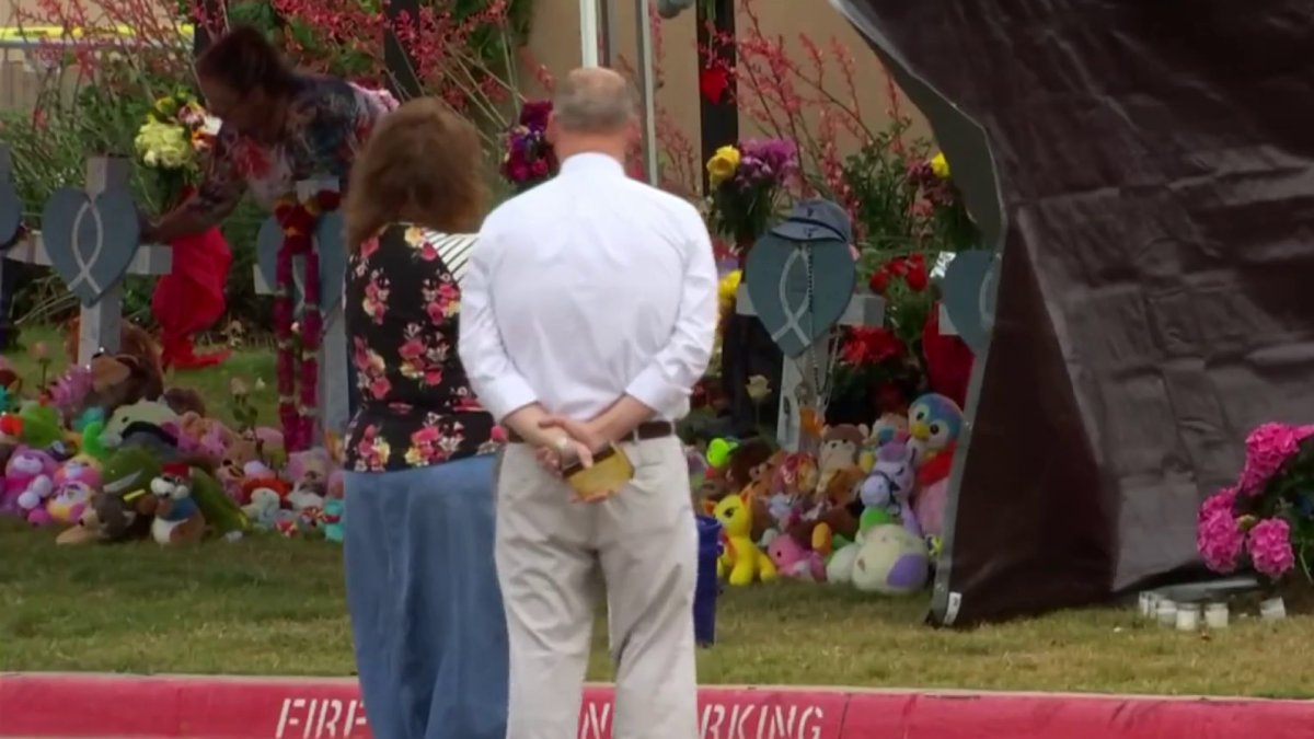 Services Wednesday Honor Victims of Allen Premier Outlets Shooting