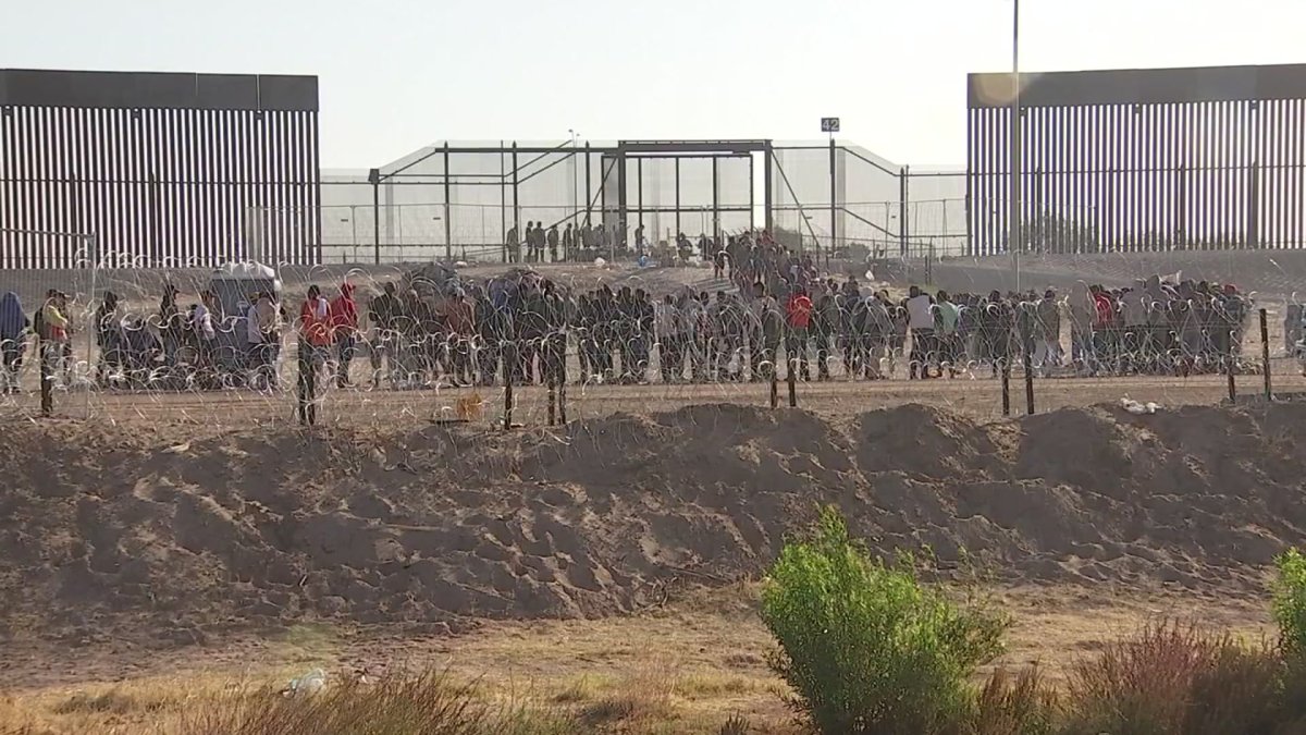 Desperate scenes continue along the TexasMexico border NBC 5 Dallas
