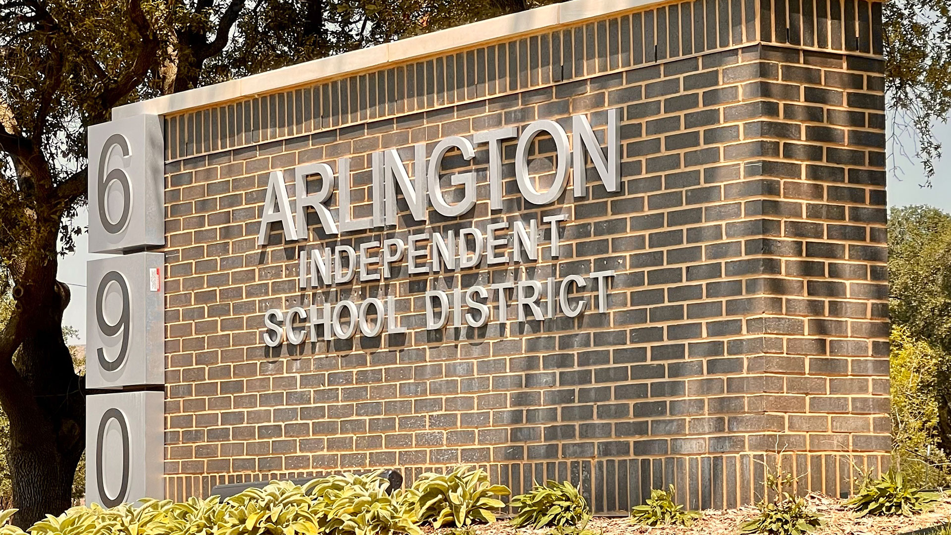 Arlington ISD faces layoffs with COVID-era ESSER grants coming to an
end