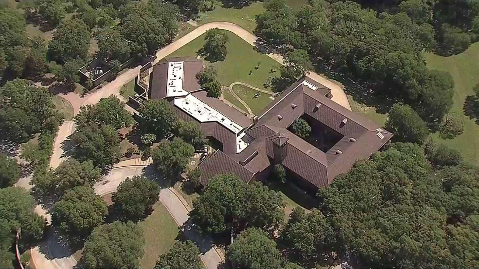 Texas Carmelite Nuns Say Fort Worth Bishop is Overstepping His Power Texas Carmelite Nuns Say Fort Worth Bishop is Overstepping His Power