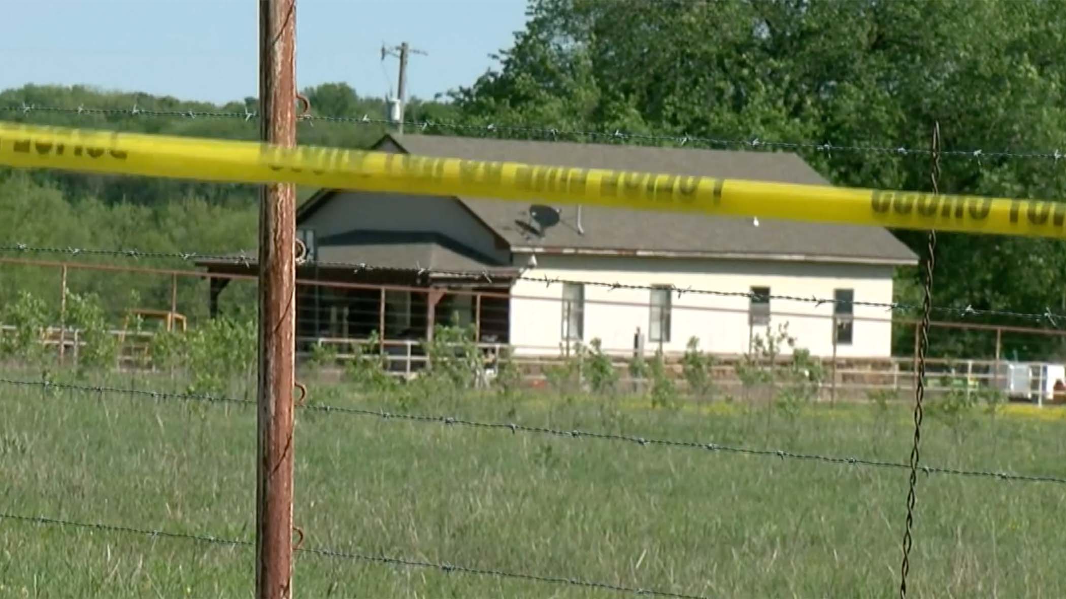 Oklahoma Woman Identifies Daughter, Grandchildren Among 7 Dead photo