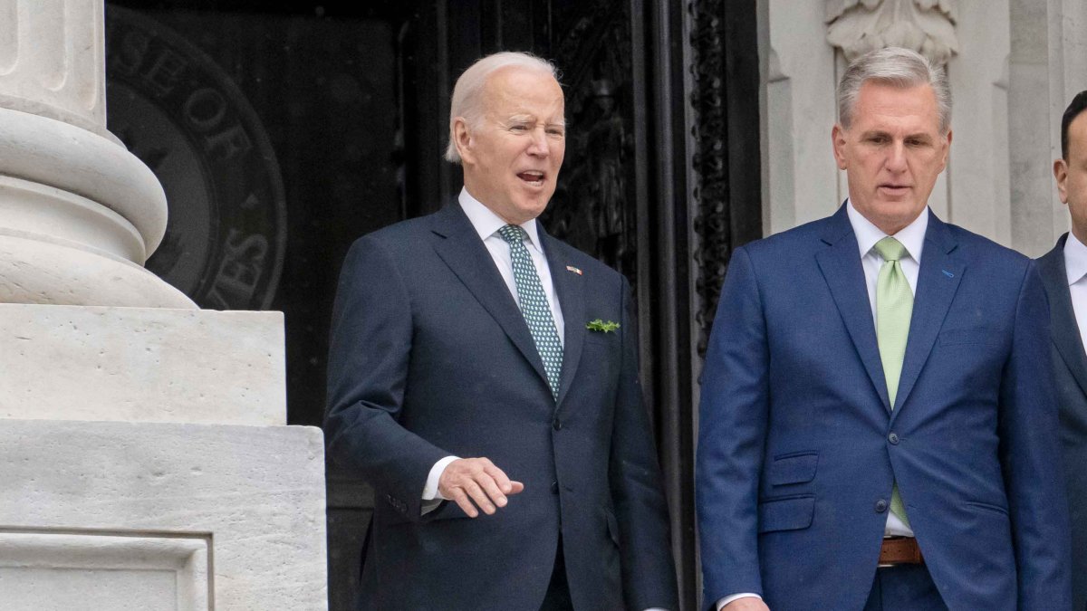 President Biden Sets Meeting Ahead of Debt Deadline, But No Solution Yet – NBC 5 Dallas-Fort Worth - Vimarsana News