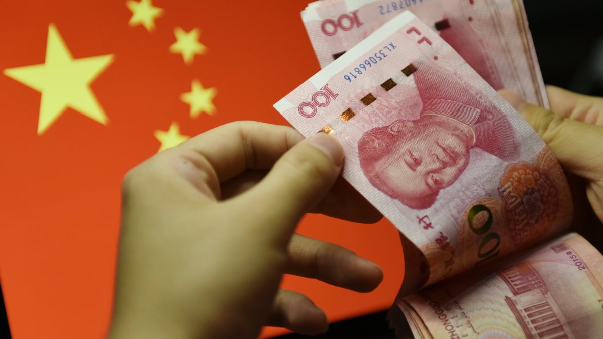 Asia Pushes Back on 'Excessive' Currency Moves Amid Enduring Dollar Strength – NBC 5 Dallas-Fort Worth - Vimarsana News