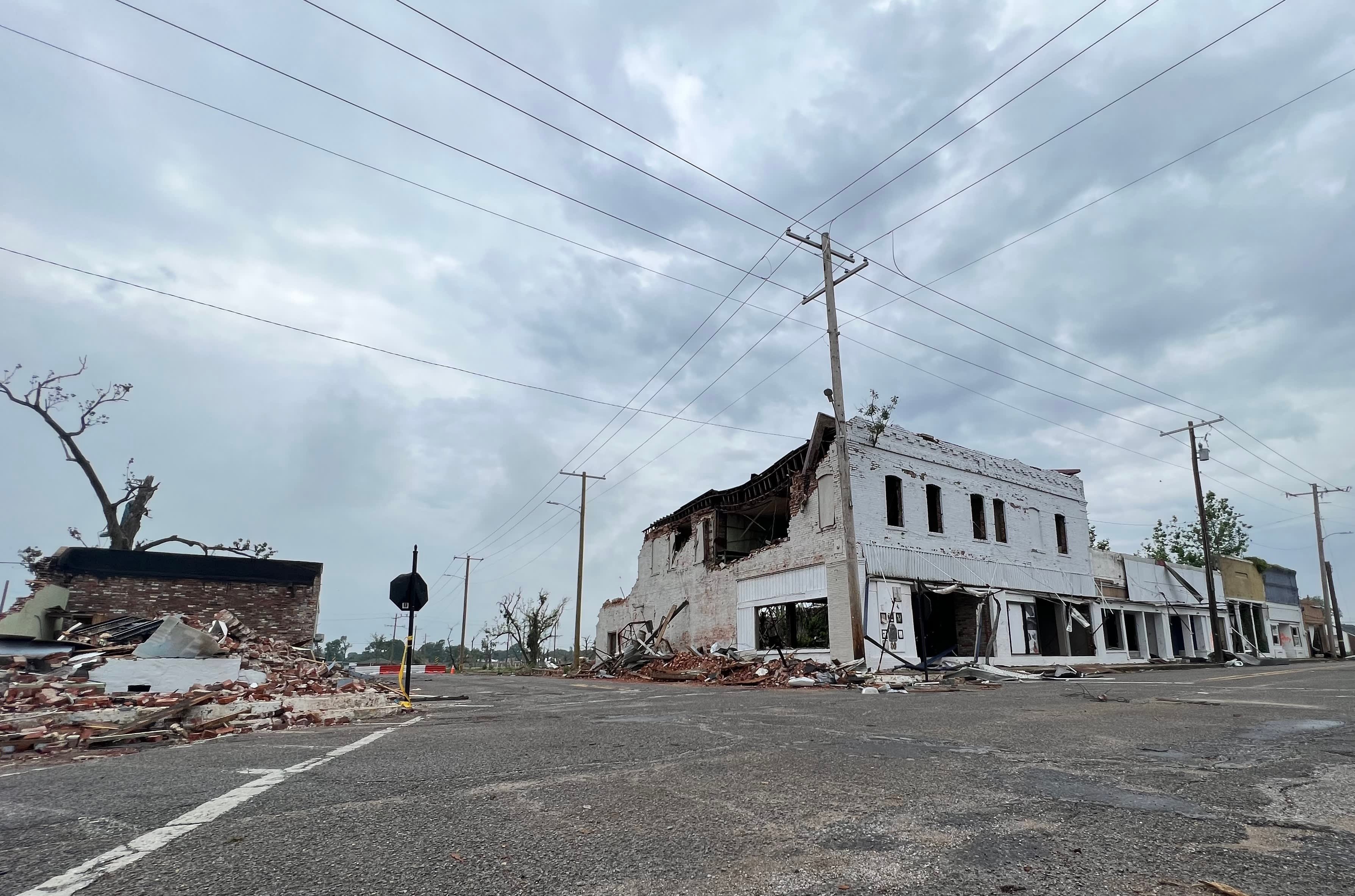 Tornado Alley Is Widening, Putting Millions More People and Properties at Risk - Vimarsana News