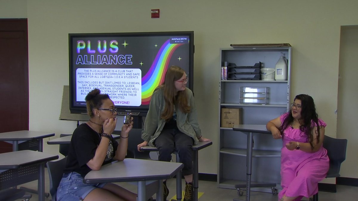 Plus Alliance Club helps Dallas ISD students find their voice – NBC 5 Dallas-Fort Worth - Vimarsana News