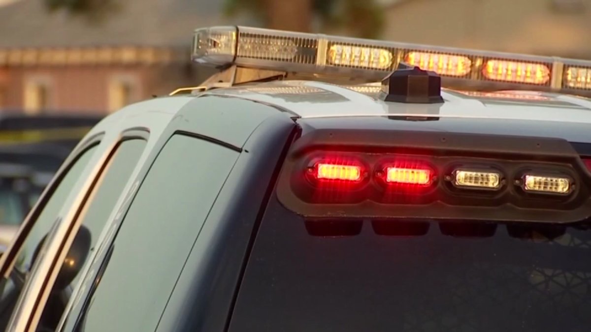 Manhunt underway along U.S. 287 in Ellis County