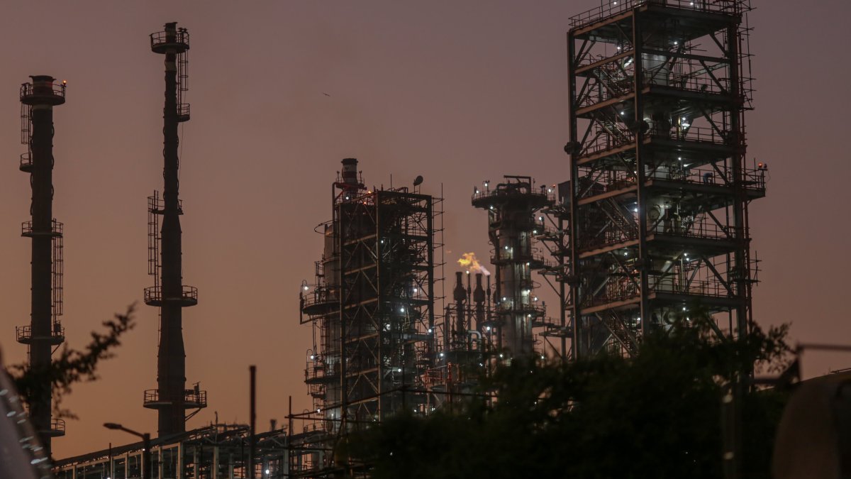 India's reliance on Russian oil may be 'approaching a limit' – NBC 5 Dallas-Fort Worth - Vimarsana News
