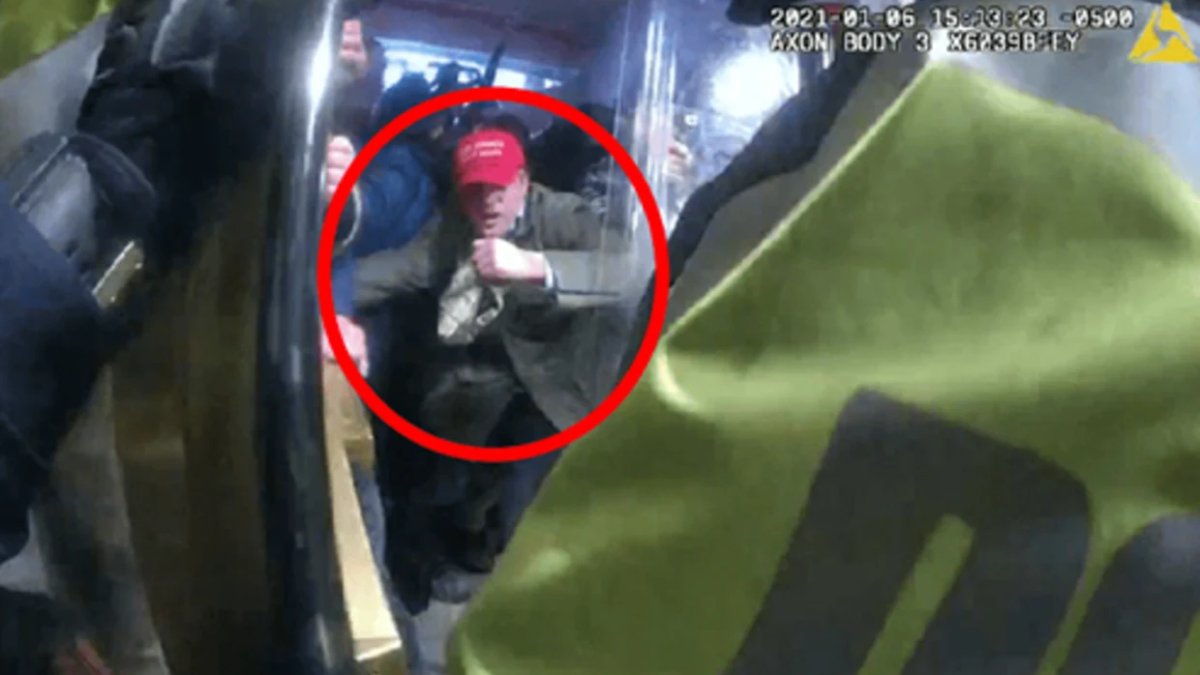 Trump State Department appointee sentenced to nearly 6 years in prison for Capitol riot attacks