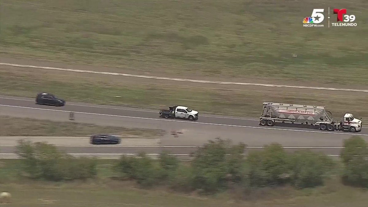 Grand Prairie Police tow truck pursuit ends in Ellis County – NBC 5 ...