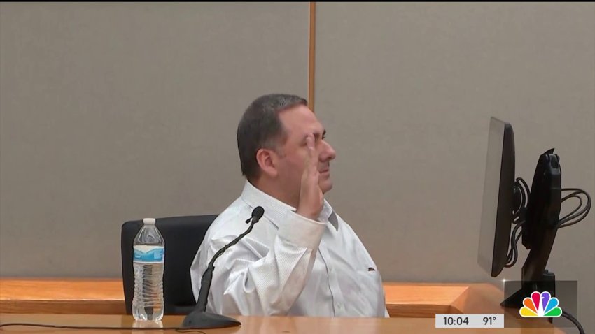Man accused in murder-for-hire plot takes the stand in his own defense