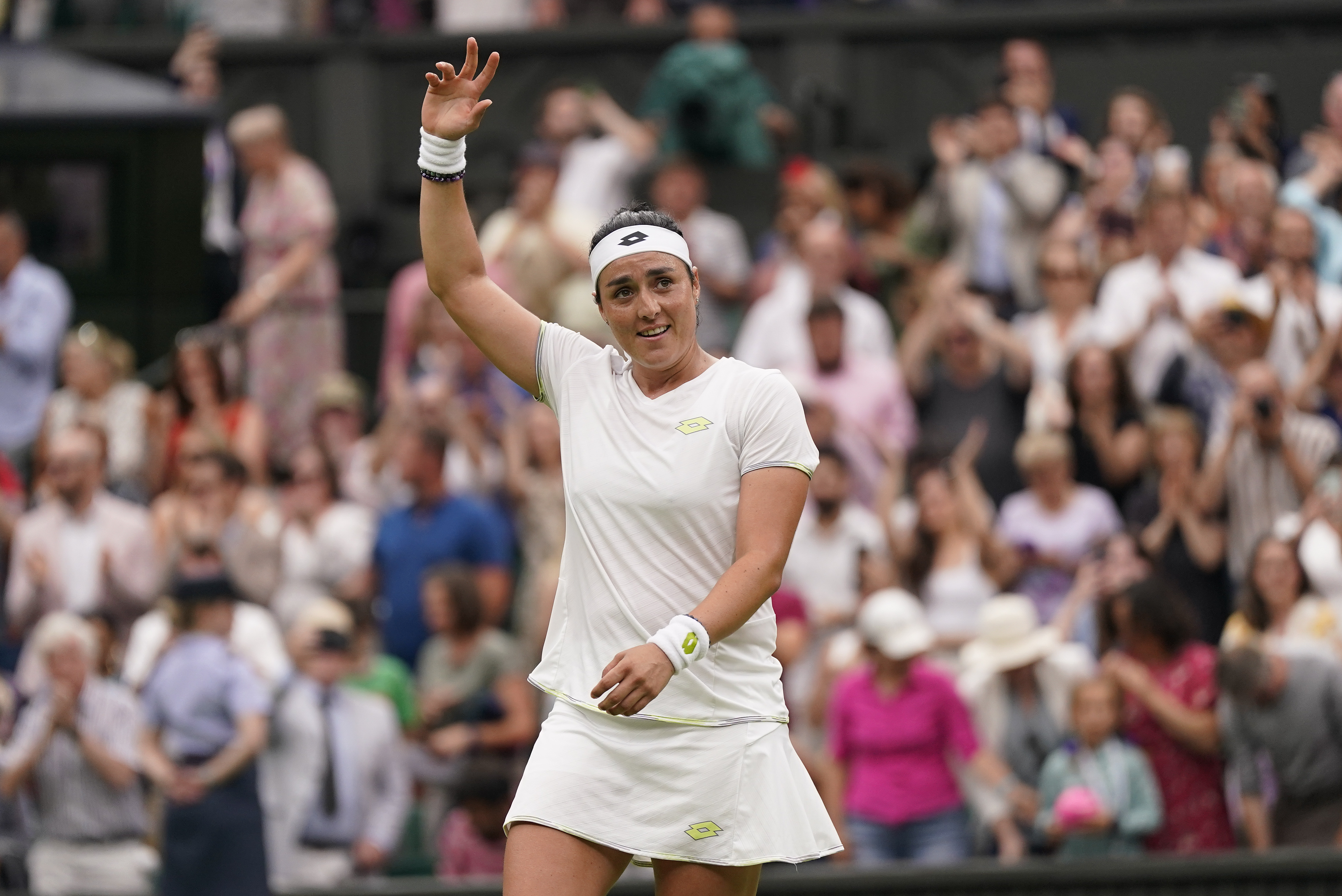 Wimbledon finalists Ons Jabeur or Marketa Vondrousova set to win first Grand Slam title