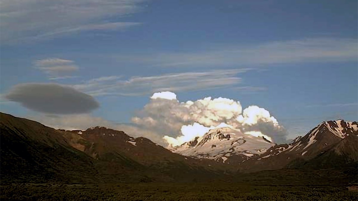 Alaska volcano spews another massive ash cloud – NBC 5 Dallas-Fort Worth - Vimarsana News