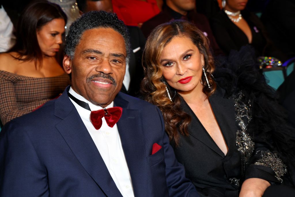Beyoncés mom Tina Knowles files for divorce from Richard Lawson