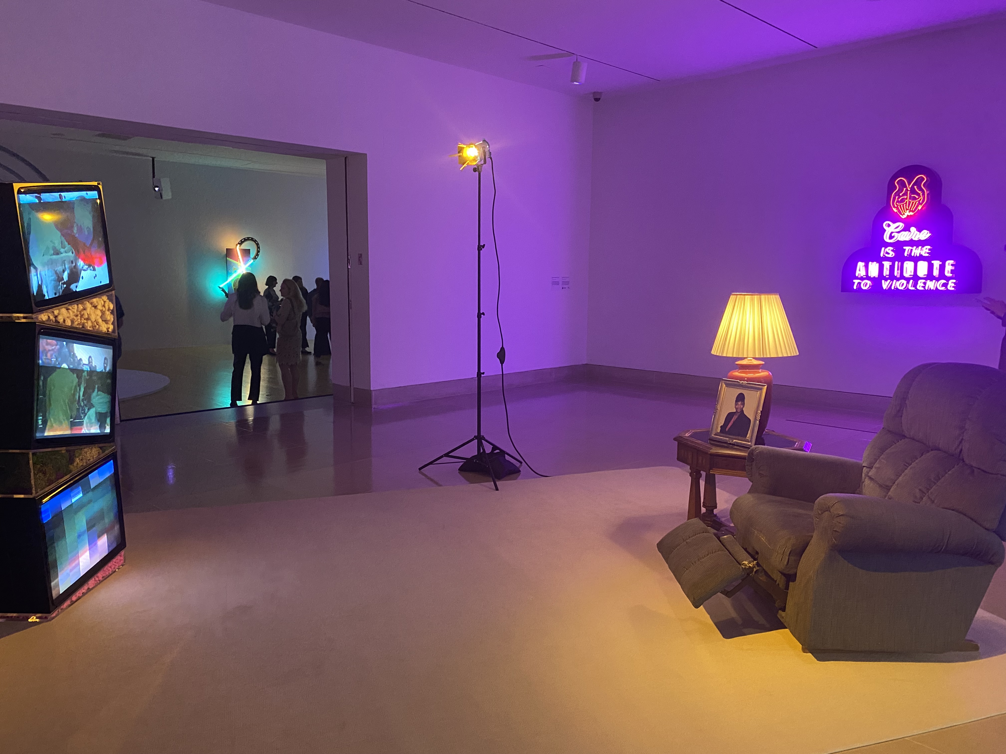 Artist comes home with exhibition at Dallas Museum of Art NBC 5
