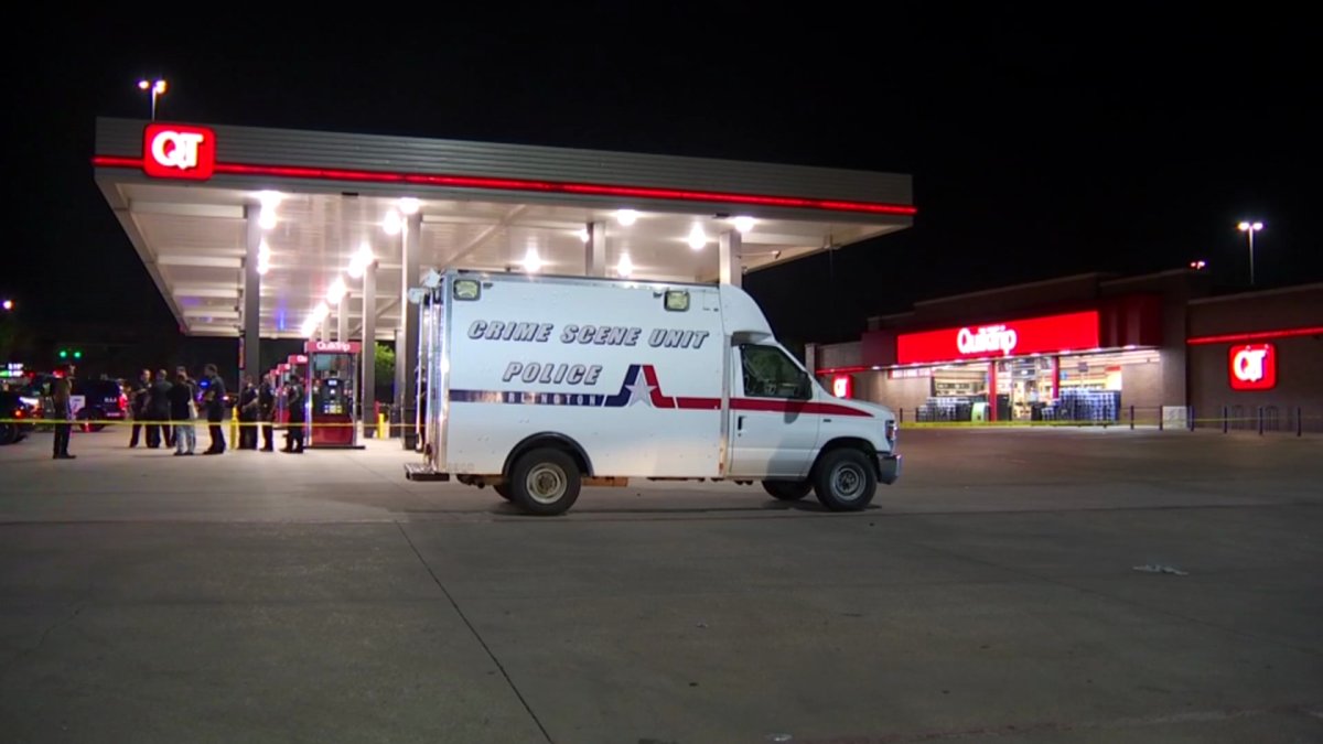 Texas teen accused of killing rival during feud at gas station NBC 5