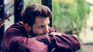 Yale and Oxford-trained neuroscientist: These 3 questions can help you get better at embracing change
