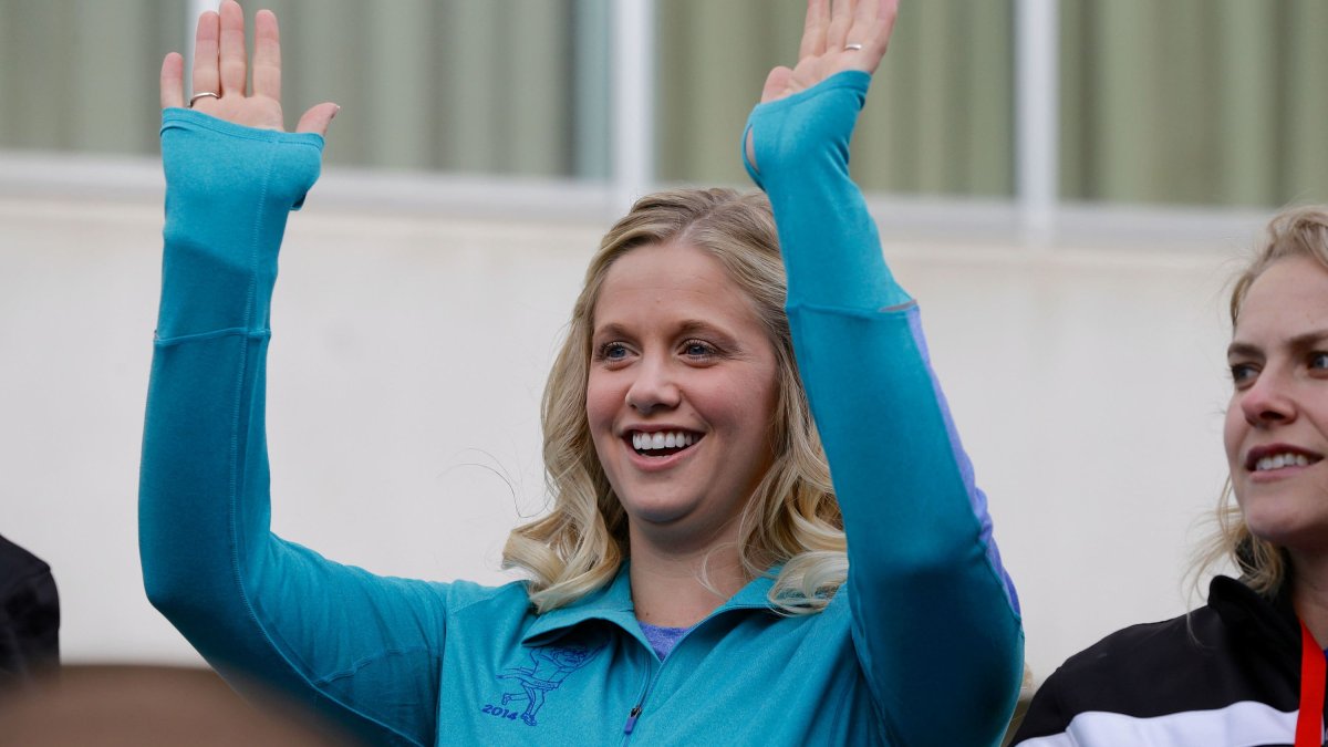 3 ways Warren Buffett's protégé invests like him—and where she and the billionaire differ - Vimarsana News
